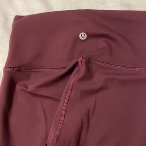 Lululemon wine leggings - size 4 - 25”